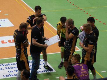 Pewne zwycięstwo siatkarzy WKS-u. Czarni wciąż bez wygranej